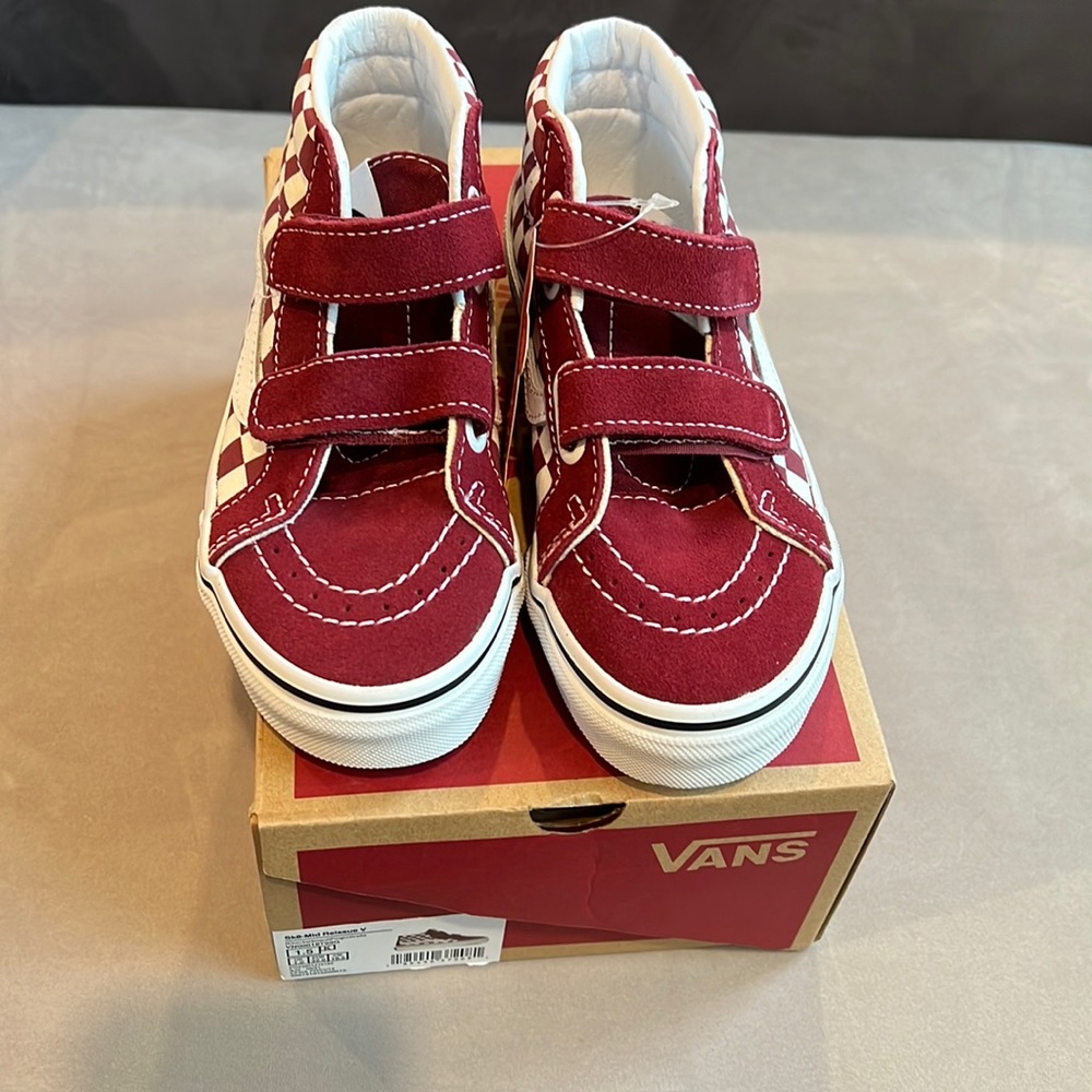 NWT Vans Sk8 Mid Kids Red/White size 1.5K